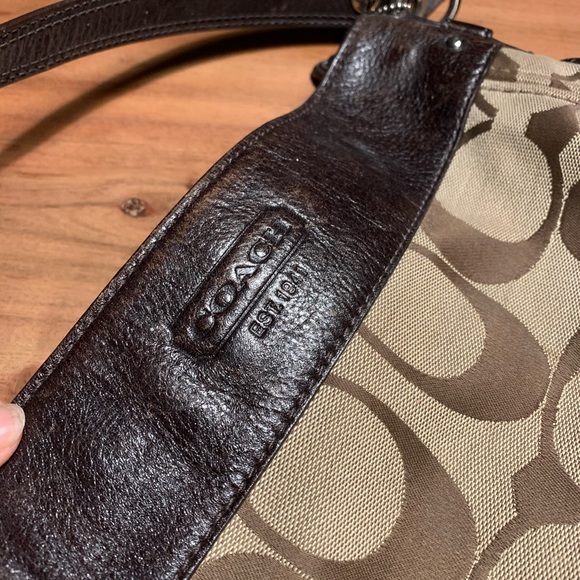 Signature Coach Purse - Picture 2 of 2